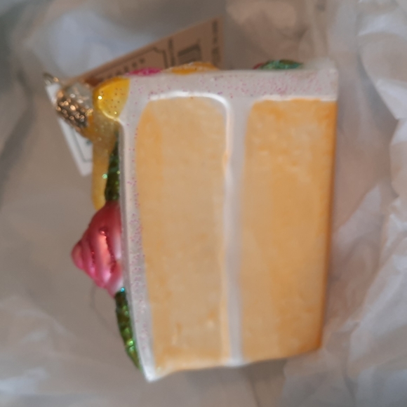 Piece of Cake Old World Christmas Glass Ornament Retired 32038 NWT - Picture 3 of 6